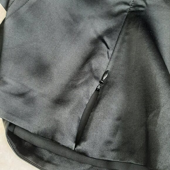 Karen Millen Women's Silk Blend Black Ruffle Neck Long Sleeves Blouse Top US 6 - Picture 8 of 9